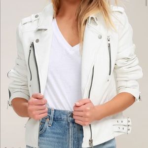 🆕 Lulu’s White Vegan Leather Jacket